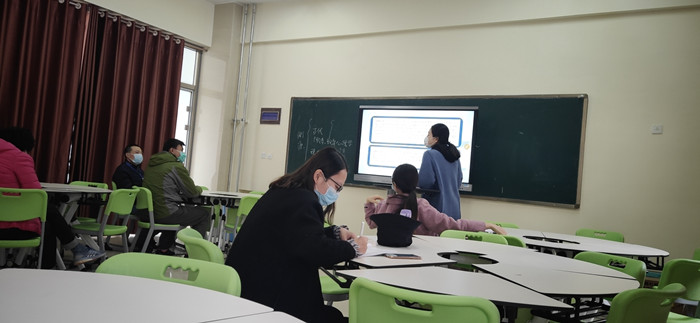1585966582964033.jpg 李亚楠_副本.jpg